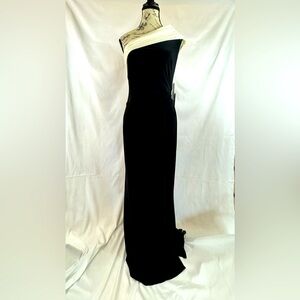 NWT: Lauren Ralph Lauren Dramatic Black & White One-Shoulder Evening dress
